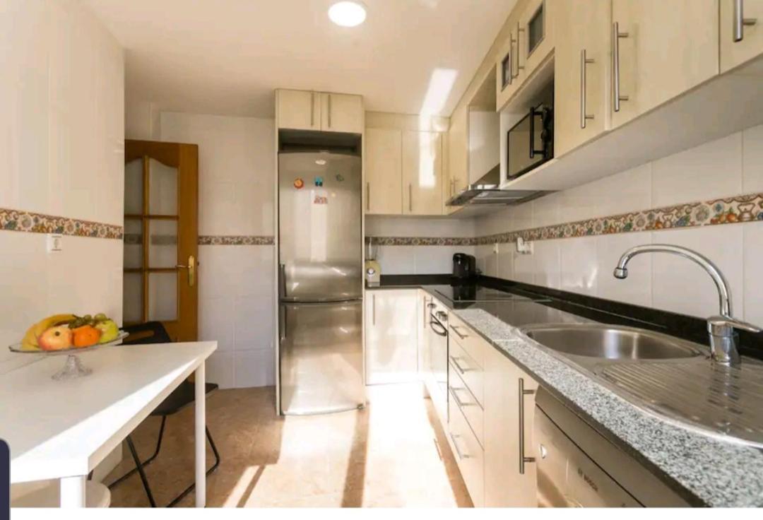 Apartamento Coqueto A Un Minuto De La Explanada Alicante Exterior photo